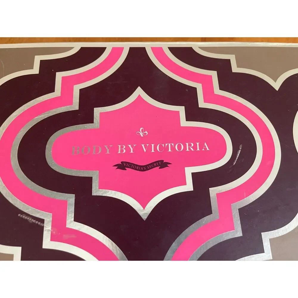 RARE 4PC Victoria's Secret "BODY BY VICTORIA" Body Mist & Lotion & Wash GIFT SET - Picture 5 of 7